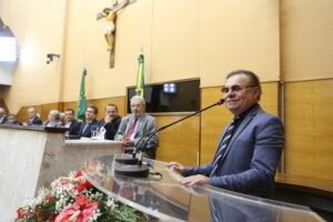 Gilmar Carvalho destaca honestidade do promotor