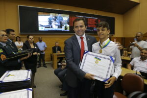 Jairo homenageia o sobrinho João Vitor