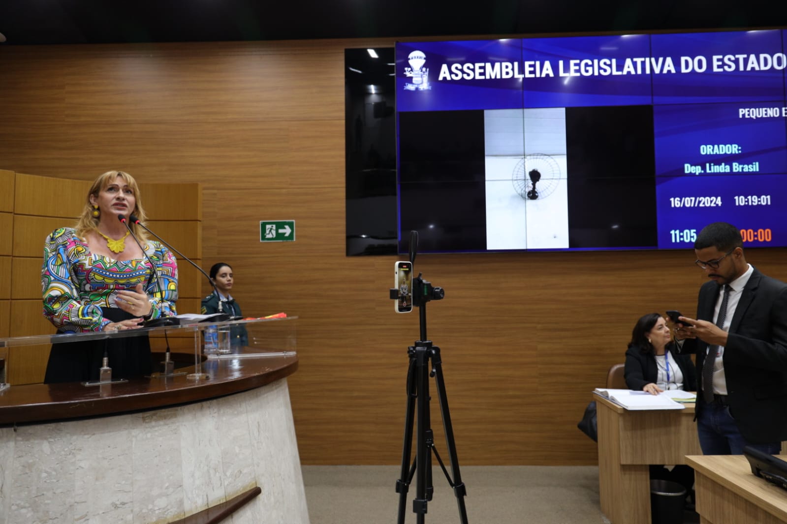 Linda Brasil destaca manifestação dos auditores fiscais de Sergipe