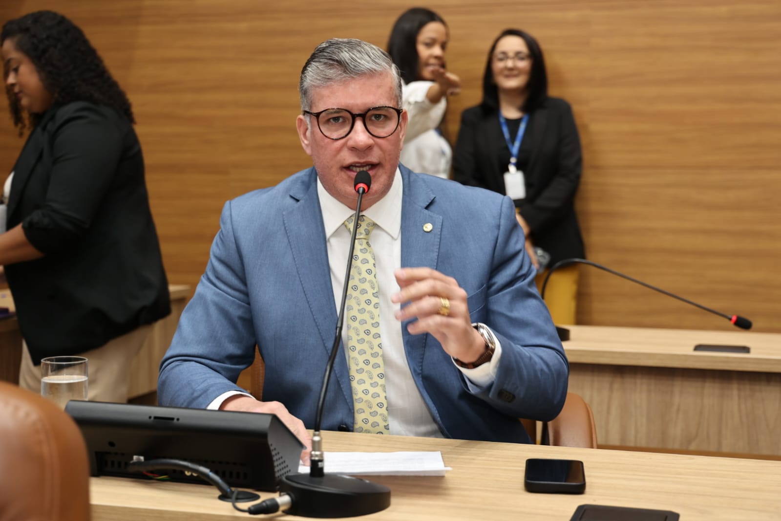 Deputado repercute assinatura de proposta de acordo para regularização da Praia do Saco