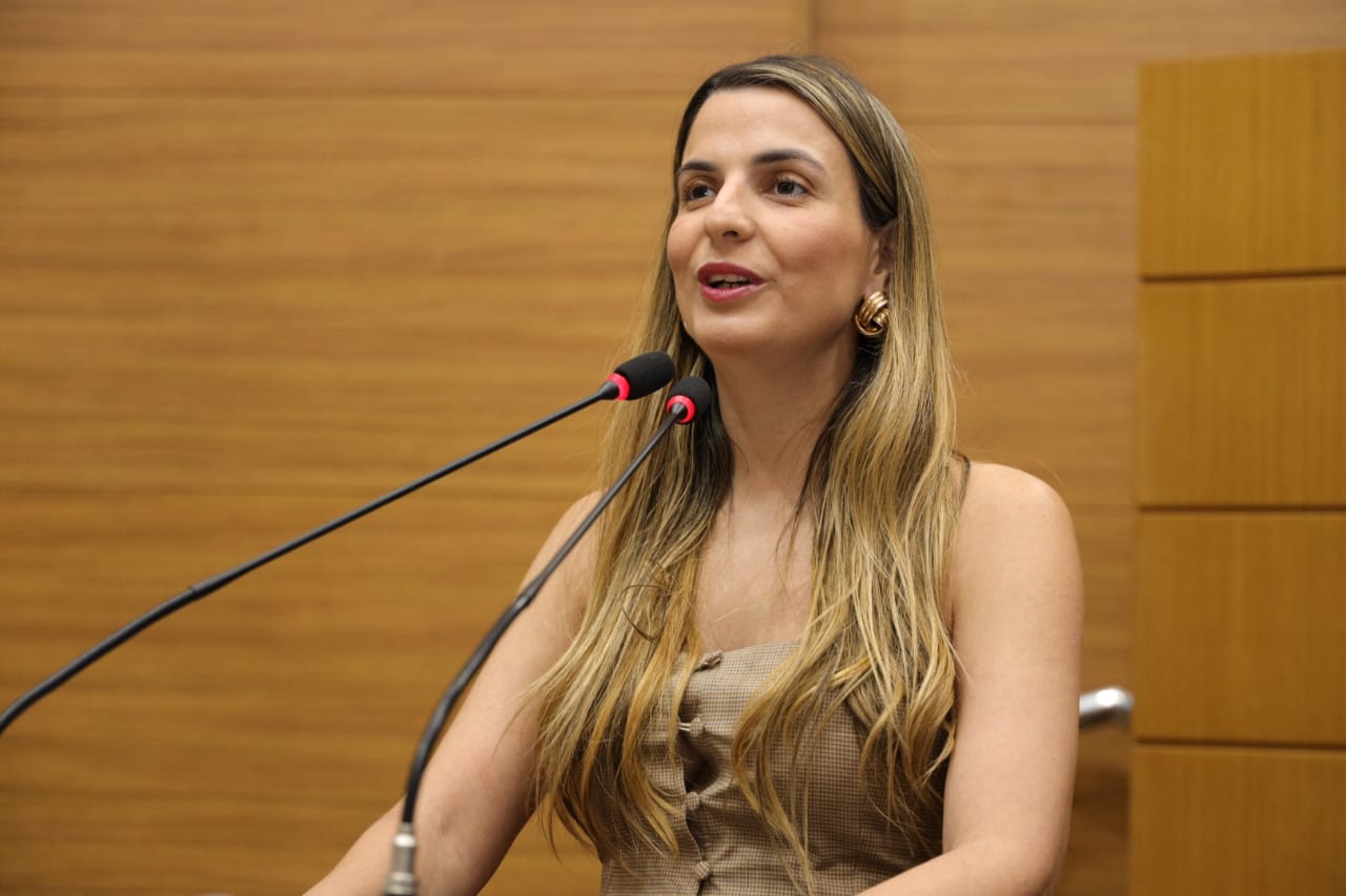 Lidiane Lucena convida a população para o ‘Casamento do Matuto’