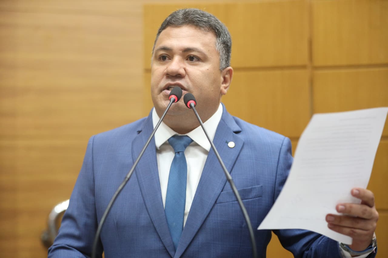 Kaká Santos celebra festas de Carnaval em municípios sergipanos