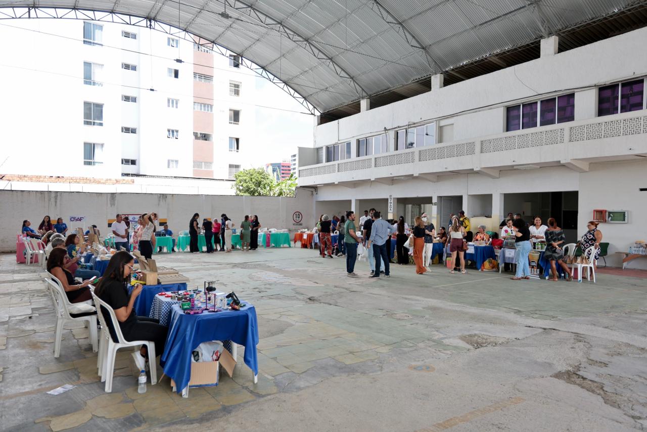 Com participação de servidores e expositores, 1ª edição da “Feirinha do Sindalese” é realizada